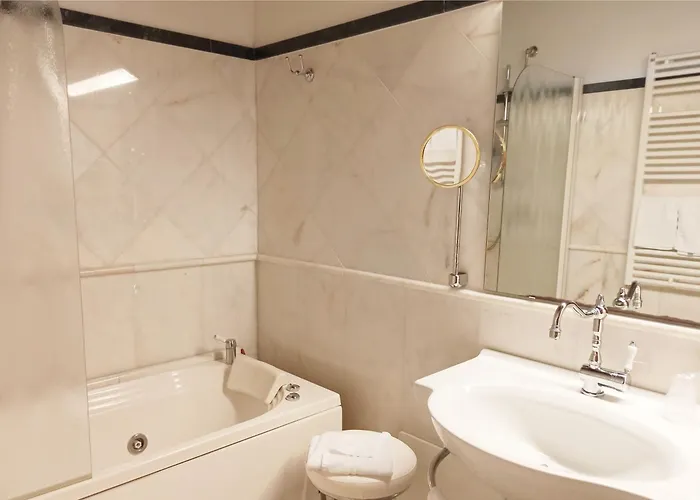 Blao Boutique Hotel *